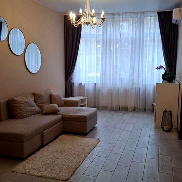 Оренда 1 кім.квартира вул.Дмитрівська 82,ст.м.Лукянівка 15хв.