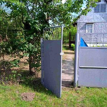 Продам літній дачний будинок