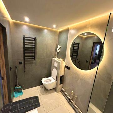 Продам 1 кімнатну квартиру - чешку, самий центр, біля парку Шевченка.