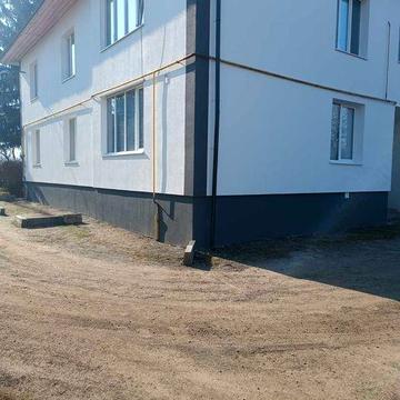 Продається 4 кімнатна  квартира