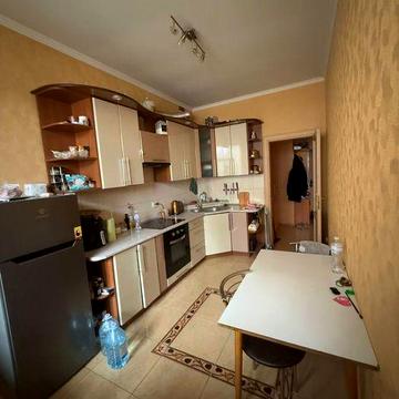 Срочно!Без комиссии!Продам квартиру, ул.Пишоновская 24/2. Центр города