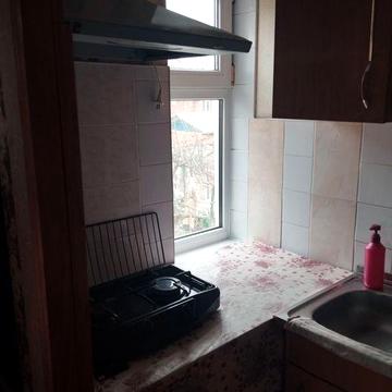 Здам, Будинок на другому поверсі для однієї дівчини,жінки.Старе місто.