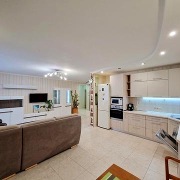 Юлії Здановської вул. (Ломоносова), 52/3