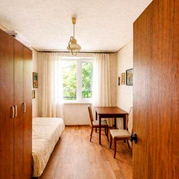 3 к. квартира в Центрі, Цегла, Є Відновлення