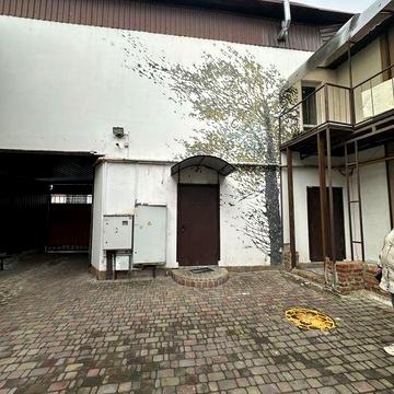 Продам 2 к.кв пров.Чоботарський ,2 ЖК Одеський дворік