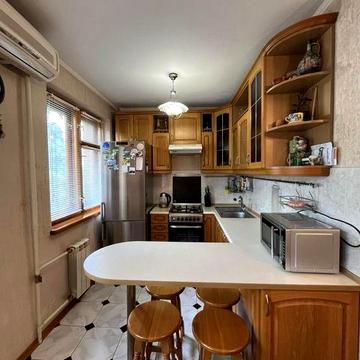 Сдам .Здамо трех кімнатну квартиру.пр Гагарина