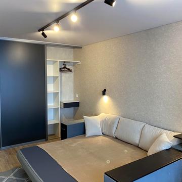 Георгія Гонгадзе просп. (Радянської України), 1/102