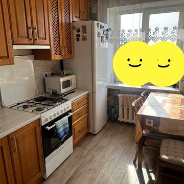 Здається в довгострокову оренду двохкімнатна квартира