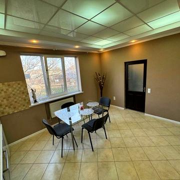 Здам в оренду приватний будинок на Ленпоселке