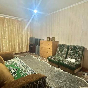 Продаж квартири 6/9 по вул Портовій світло 24/7