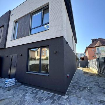 Дуплекс з ремонтом /центр.каналізація/  Без комісії