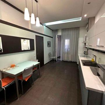 Продам 3-комнатную квартиру в ЖК Феодосиевский ЖК Феодосиевский