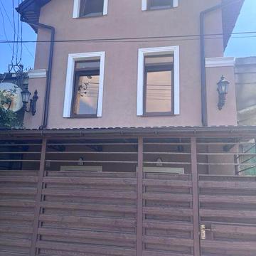 Сдам 3-этажный домик,на Слободке вул Шполянська 46а