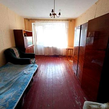 Срочно!1но комнатная 30 метров с большим балконом на Бочарова за 20000