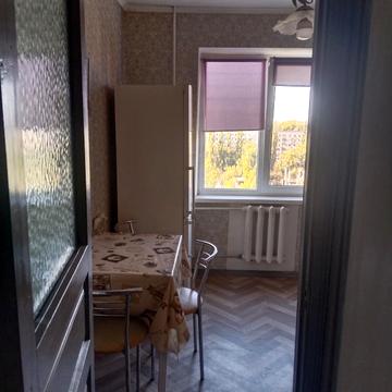 Князя Володимира Великого просп., 102