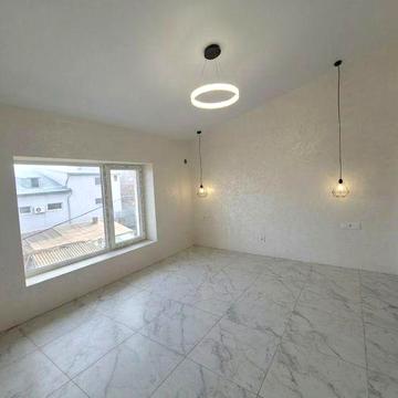 Новобудова на Пермській