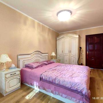 Аренда шикарной раздельной 3 ком. кв по ул. Голосеевская 4, Демеевская