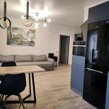 Бориса Гмирі вул., 14