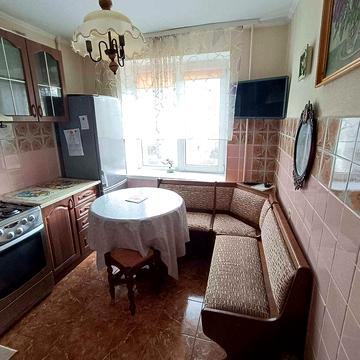 Ст.м. Мінська - 4 хв. пішки. Оболонський пр. № 27.  5 поверх. ГАЗ !