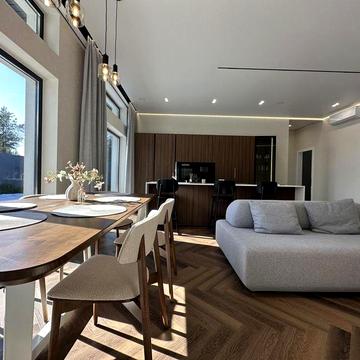 Будинок 130 м² з ремонтом і меблями|Гореничі|5 сот|15 хв Київ