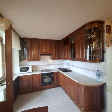 Перша оренда комфортабельної двокімнатної недалеко від м. Лукянівська