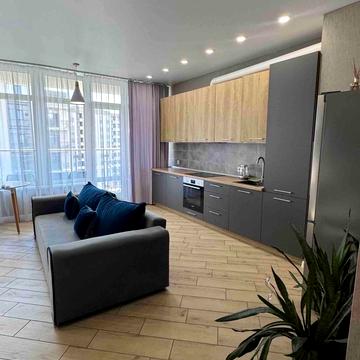 Генуезька вул., 3б