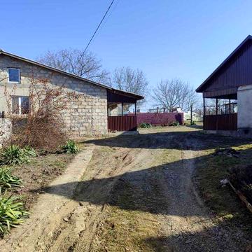 Продам гарний будинок