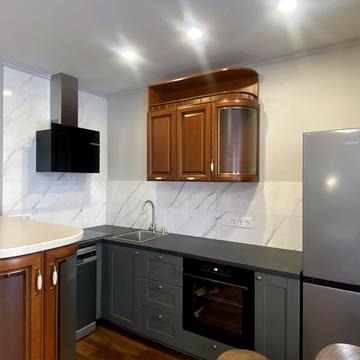 Костанайська вул., 13