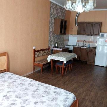 Сдам студию на Боровского ДК Золотые Столбы,Свет есть всегда