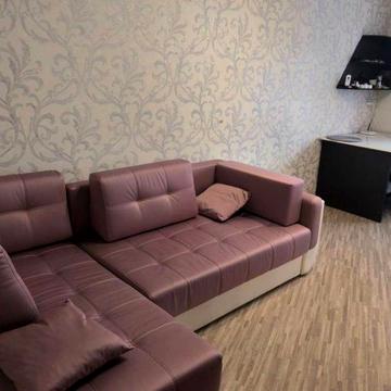 Соборності 26/14 поряд Цум гарний стан вільна