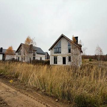 Будинок в Котеджному Містечку в Дмитрівці на 8 сотках