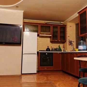 Оренда 2 к квартири вул. Замостянська