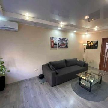 Продам 2 к .парк Юрєва, 3 поверх