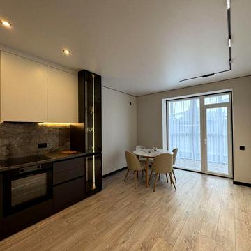 Продаж сучасної 2-кімн.квартири в новобудові