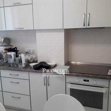 2-кімнатна квартира 77 кв.м з якісним ремонтом. Бочарова