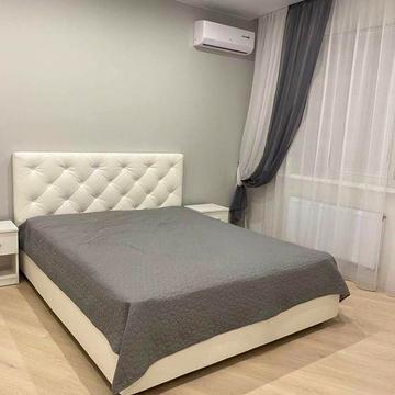 Оренда 2-к квартира 45м² у ЖК «Рів’єра» з видом на річку