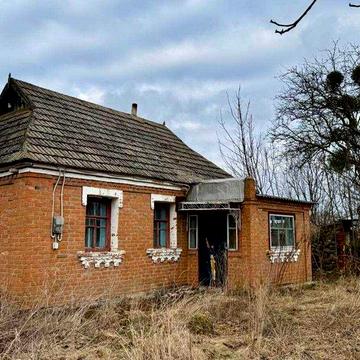 Продам будинок з великою ділянкою в Слободі Дашковецька