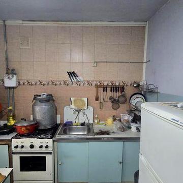 Продам 4 комнатную квартиру пр.Преображенского