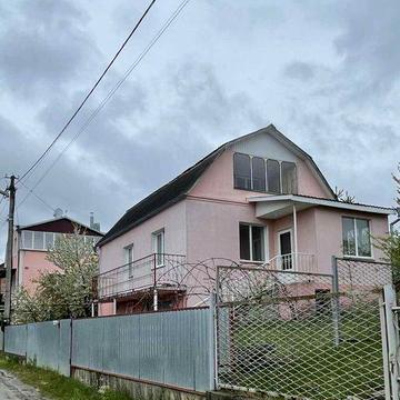 Просторий будинок з усіма комунікаціями, мінімальне оформлення 42970