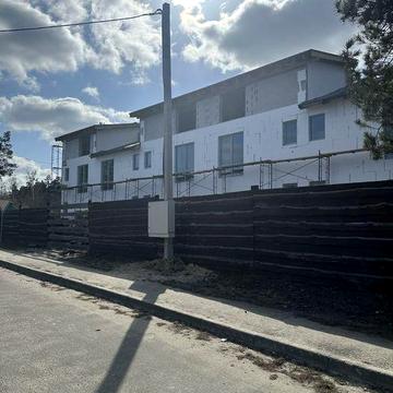 Сучасний 3-х поверховий Таунхаус