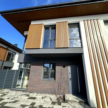 Газифікований дуплекс  у котеджному містечку/ централізовані комунікац