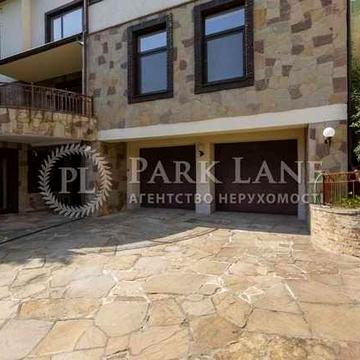 Аренда дома 500 м2. Печерский район. Генератор. Кабинеты. Без комисии