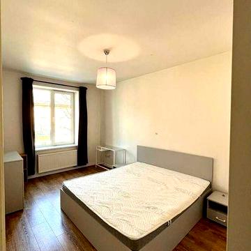 Оренда 1-кімнатної квартири на вул. Кривоноса, 8 (ближній центр).