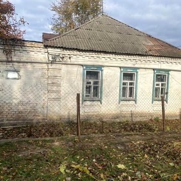 Продам 1/2 дома Синельниково