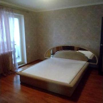 Здам велику 2-х кімнатну квартиру з автономним опаленням на Подолі