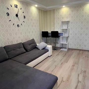 Сдам 3 комнатную квартиру на Добровольского