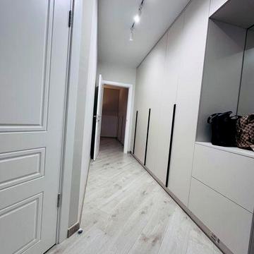 Перша здача 2-х кімнатна новобудова