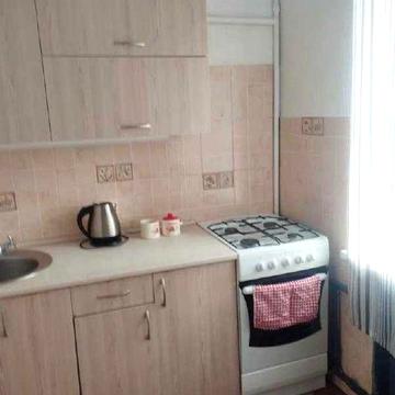 Оренда 1 кімнатної затишної квартири вул. Низинна 4