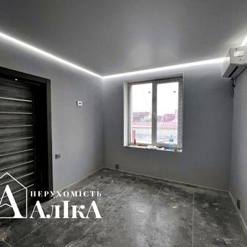 Продам 1-кімнатну квартиру в новобудові з ремонтом