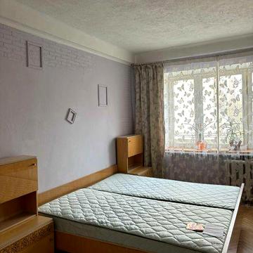 Газплита ул Нежинская 16 Соломенский 3-х комн разд квартира кирп дом